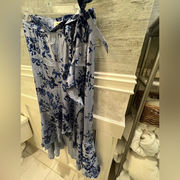 NWT new Anthropologie Maeve ruffled wrap skirt dark blue floral small maxi - Picture 14 of 17